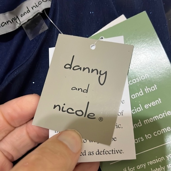 NWT blue sparkly dress  size 6 - Picture 8 of 9